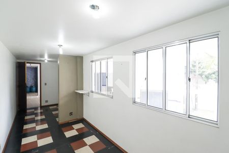 Casa à venda com 330m², 2 quartos e 6 vagas Casa à venda com 330m², 2 quartos e 6 vagasÁrea comum