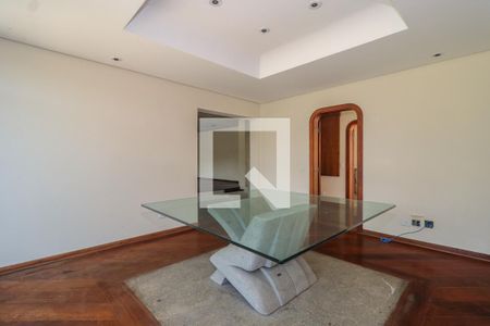 Sala de casa para alugar com 4 quartos, 750m² em Cidade Jardim, São Paulo