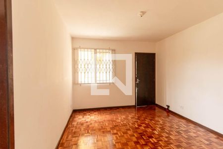 Sala de apartamento para alugar com 2 quartos, 50m² em Sítio Cercado, Curitiba