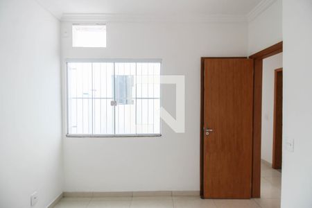 Suíte de apartamento para alugar com 2 quartos, 65m² em Edson Passos, Mesquita