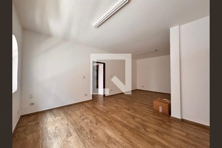 Sala de casa para alugar com 3 quartos, 97m² em Vila Linda, Santo André