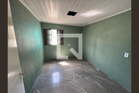 Quarto 2 de casa para alugar com 2 quartos, 130m² em Scharlau, São Leopoldo