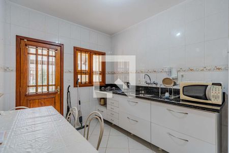 Casa de condomínio à venda com 380m², 4 quartos e 2 vagas Casa de condomínio à venda com 380m², 4 quartos e 2 vagasCozinha