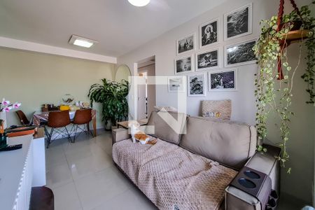 Sala de apartamento à venda com 3 quartos, 55m² em Liberdade, São Paulo