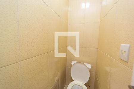 Lavabo de casa para alugar com 5 quartos, 400m² em Vila Paranagua, São Paulo