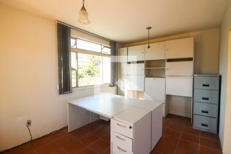 Escritório de casa para alugar com 3 quartos, 400m² em Nonoai, Porto Alegre