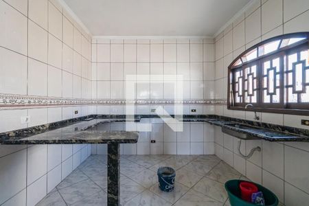Casa para alugar com 150m², 2 quartos e 1 vaga Casa para alugar com 150m², 2 quartos e 1 vagaCozinha