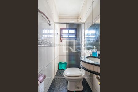 Casa para alugar com 150m², 2 quartos e 1 vaga Casa para alugar com 150m², 2 quartos e 1 vagaBanheiro