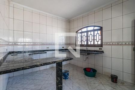 Casa para alugar com 150m², 2 quartos e 1 vaga Casa para alugar com 150m², 2 quartos e 1 vagaCozinha