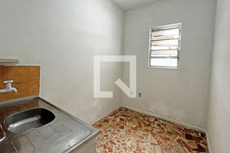 Cozinha de casa para alugar com 1 quarto, 20m² em Estuário, Santos