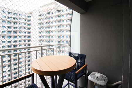 Varanda  de apartamento para alugar com 1 quarto, 39m² em Vila Nova Conceição, São Paulo