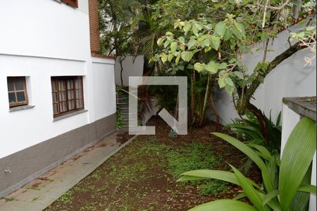 Jardim de casa à venda com 3 quartos, 300m² em Sumarezinho, São Paulo