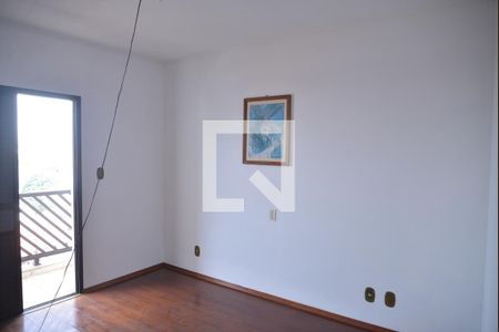 Quarto Suíte de casa à venda com 3 quartos, 230m² em Vila Helena, Santo André