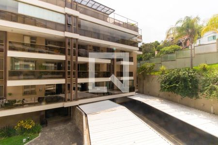 Vista da Sala de apartamento à venda com 3 quartos, 135m² em Piratininga, Niterói