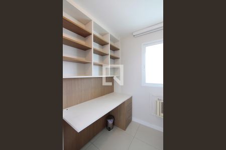 Quarto 1 de apartamento para alugar com 2 quartos, 120m² em Barra da Tijuca, Rio de Janeiro