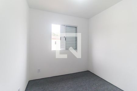 Quarto 1 de apartamento para alugar com 2 quartos, 46m² em Jardim Marica, Mogi das Cruzes