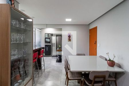 Sala  de apartamento à venda com 3 quartos, 67m² em Manacás, Belo Horizonte