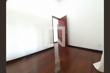 Casa à venda com 4 quartos, 200m² em Vila Progresso, Niterói