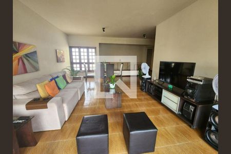 Casa à venda com 4 quartos, 313m² em Fonseca, Niterói