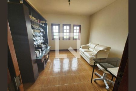 Casa à venda com 4 quartos, 313m² em Fonseca, Niterói