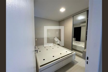 Apartamento à venda com 3 quartos, 76m² em Vila Hamburguesa, São Paulo