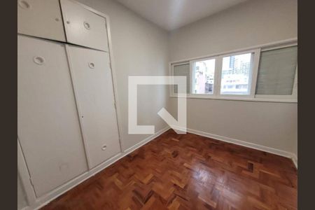 Foto 02 de apartamento à venda com 2 quartos, 74m² em República, São Paulo