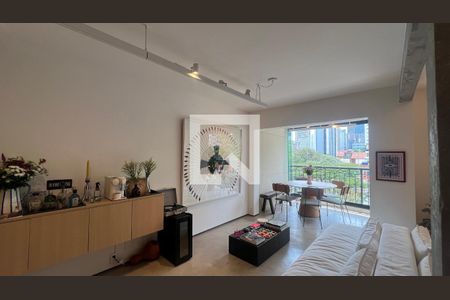 Sala de apartamento para alugar com 1 quarto, 73m² em Cerqueira César, São Paulo