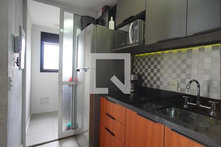 Cozinha de apartamento para alugar com 1 quarto, 74m² em Jardim do Salso, Porto Alegre