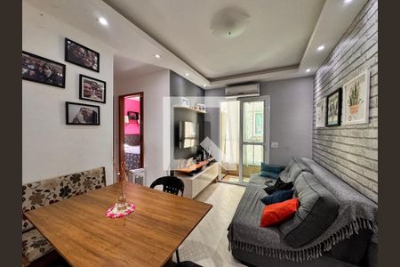 Sala de apartamento à venda com 2 quartos, 90m² em Vila Alto de Santo Andre, Santo André