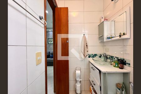 Apartamento à venda com 90m², 2 quartos e 1 vaga Apartamento à venda com 90m², 2 quartos e 1 vagaBanheiro