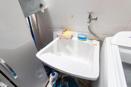 Casa de condomínio à venda com 65m², 3 quartos e 1 vaga Casa de condomínio à venda com 65m², 3 quartos e 1 vagaLavanderia