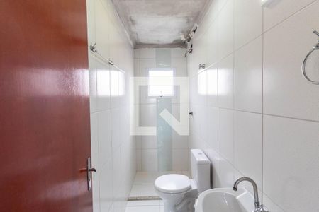 Casa de condomínio à venda com 65m², 3 quartos e 1 vaga Casa de condomínio à venda com 65m², 3 quartos e 1 vagaBanheiro da Suíte