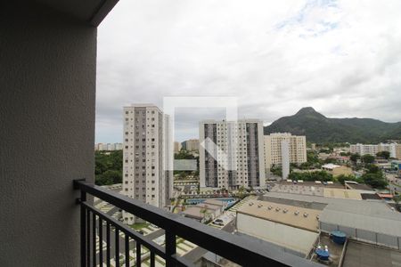 Sala - Varanda de apartamento para alugar com 4 quartos, 45m² em Jacarepaguá, Rio de Janeiro