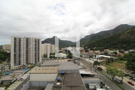 Sala - Varanda de apartamento para alugar com 4 quartos, 45m² em Jacarepaguá, Rio de Janeiro