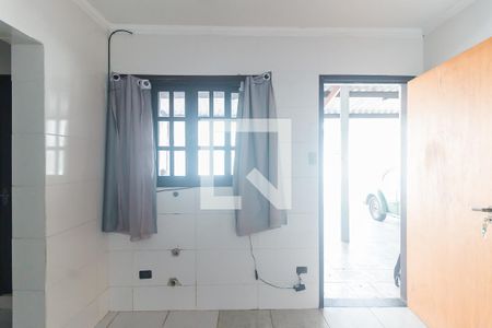 Sala/Quarto  de casa para alugar com 1 quarto, 230m² em Vila Industrial, Mogi das Cruzes