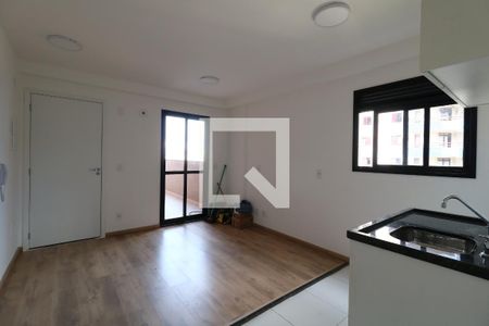 Sala e Cozinha de apartamento para alugar com 2 quartos, 52m² em Campestre, Santo André