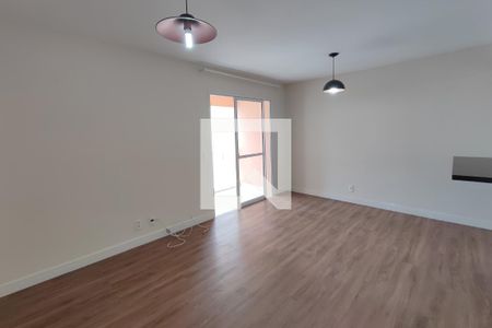 Sala de apartamento para alugar com 3 quartos, 104m² em Chácara Prado, Campinas