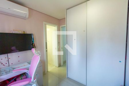 Apartamento à venda com 155m², 3 quartos e 3 vagas Apartamento à venda com 155m², 3 quartos e 3 vagasSuíte 2