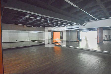 Apartamento à venda com 155m², 3 quartos e 3 vagas Apartamento à venda com 155m², 3 quartos e 3 vagasÁrea Comum