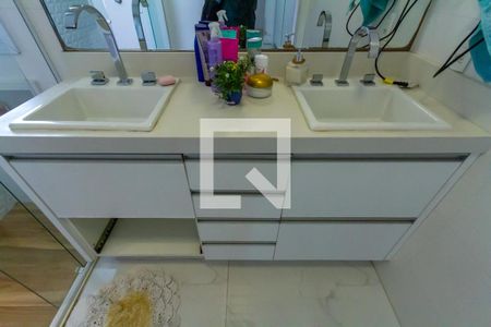 Apartamento à venda com 155m², 3 quartos e 3 vagas Apartamento à venda com 155m², 3 quartos e 3 vagasBanheiro da Suíte 3