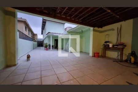 Casa à venda com 3 quartos, 180m² em Jardim Oriental, São Paulo