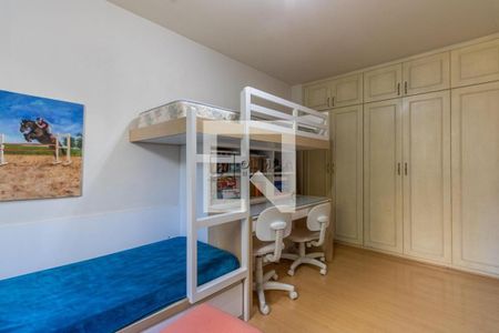 Apartamento à venda com 2 quartos, 131m² em Vila Uberabinha, São Paulo