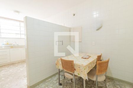 Apartamento à venda com 3 quartos, 190m² em Cerqueira César, São Paulo