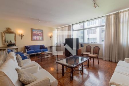 Apartamento à venda com 3 quartos, 190m² em Cerqueira César, São Paulo