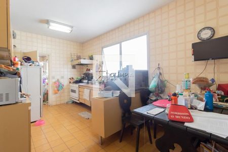 Apartamento à venda com 3 quartos, 190m² em Moema, São Paulo