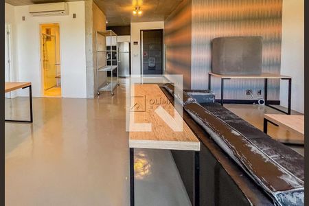 Apartamento à venda com 1 quarto, 70m² em Santo Amaro, São Paulo