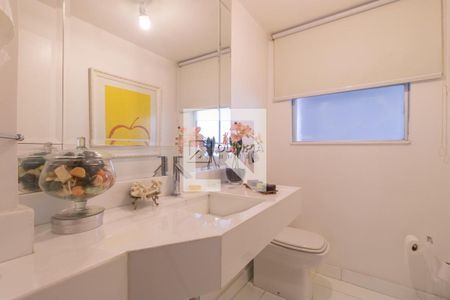 Apartamento à venda com 4 quartos, 230m² em Itaim Bibi, São Paulo