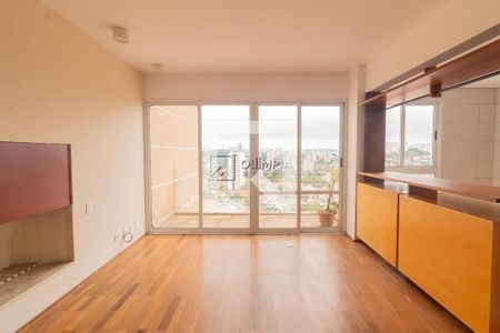 Apartamento à venda com 2 quartos, 160m² em Vila Madalena, São Paulo