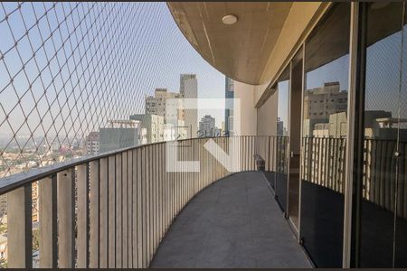 Apartamento à venda com 4 quartos, 280m² em Sumarezinho, São Paulo