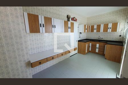 Cozinha de apartamento à venda com 4 quartos, 200m² em Auxiliadora, Porto Alegre